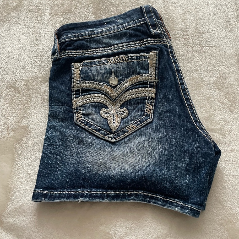 Rocks Short